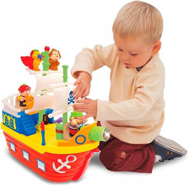STATEK PIRACKI DUMEL DISCOVERY STATEK PIRACKI DUMEL DISCOVERY
