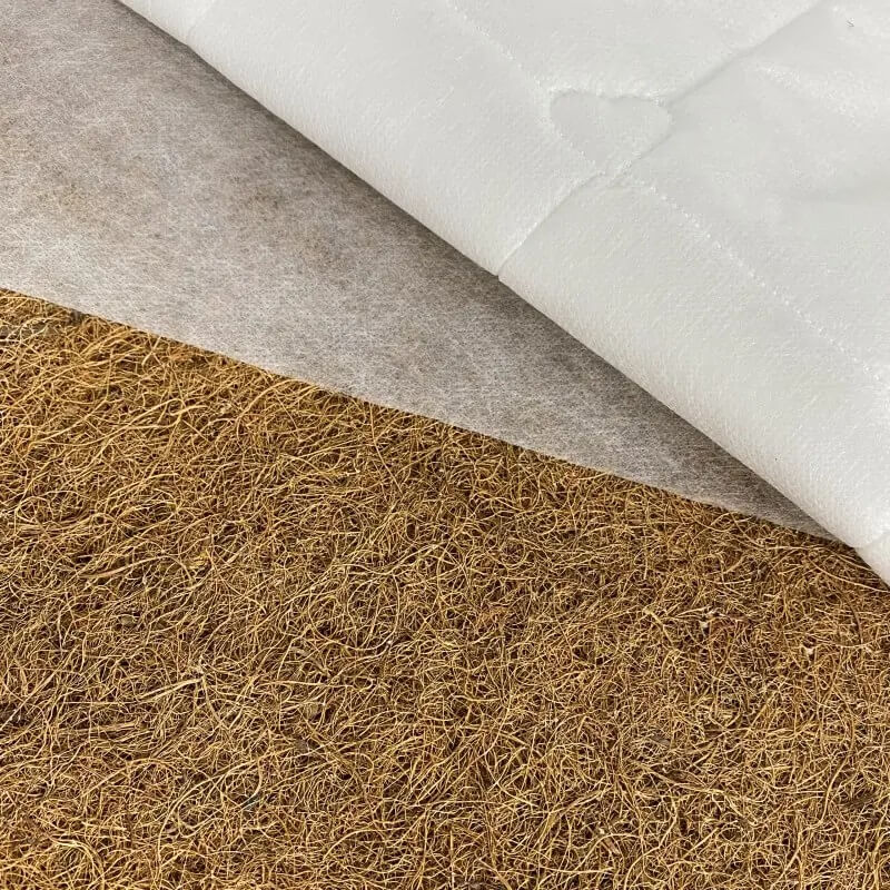 mata kokosowa w materacu do wózka