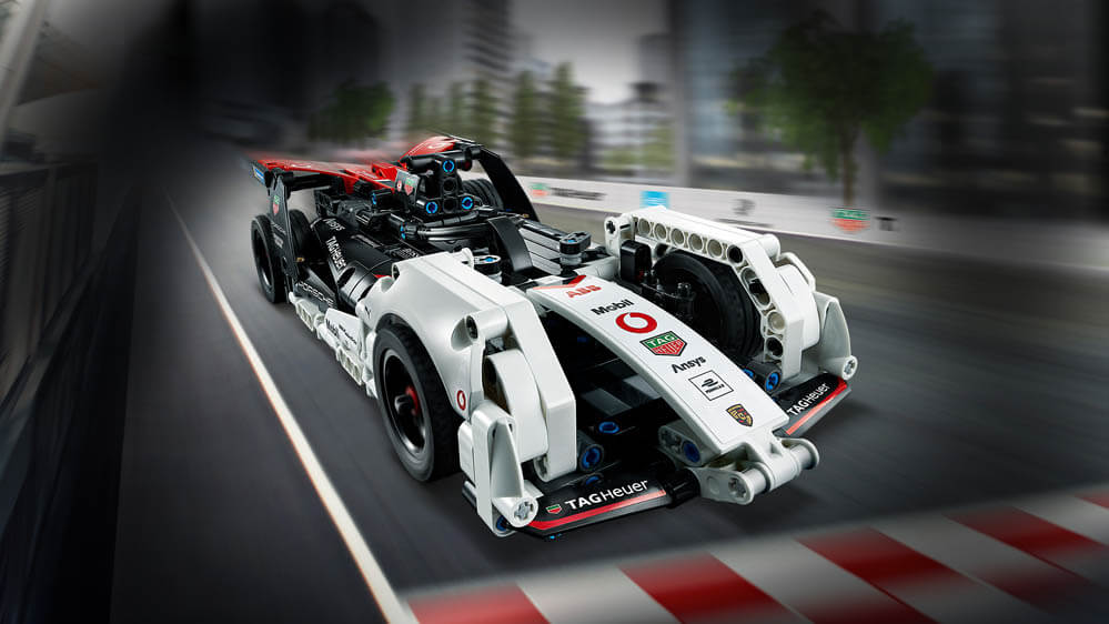 Zestaw LEGO® Technic 42137 Formula E® Porsche 99X Electric