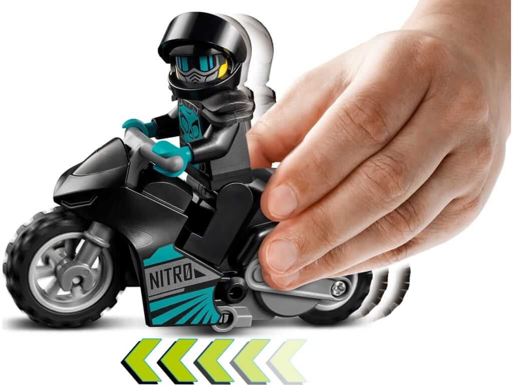 LEGO City 60294 Ciezarowka kaskaderska i motor z NITRO