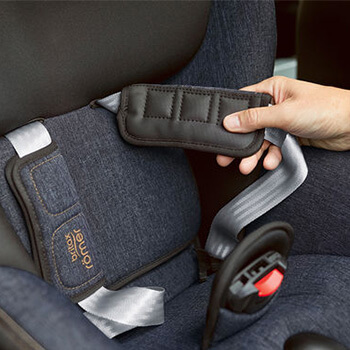 Britax Romer DUALFIX M I SIZE obrotowy fotelik samochodowy RWF 0 18 kg ochraniacze klatki piersiowej