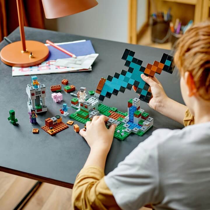 LEGO Minecraft Bastion miecza 21244 Certyfikaty opinie atesty CE LEGO Minecraft Bastion miecza 21244 Certyfikaty opinie atesty CE
