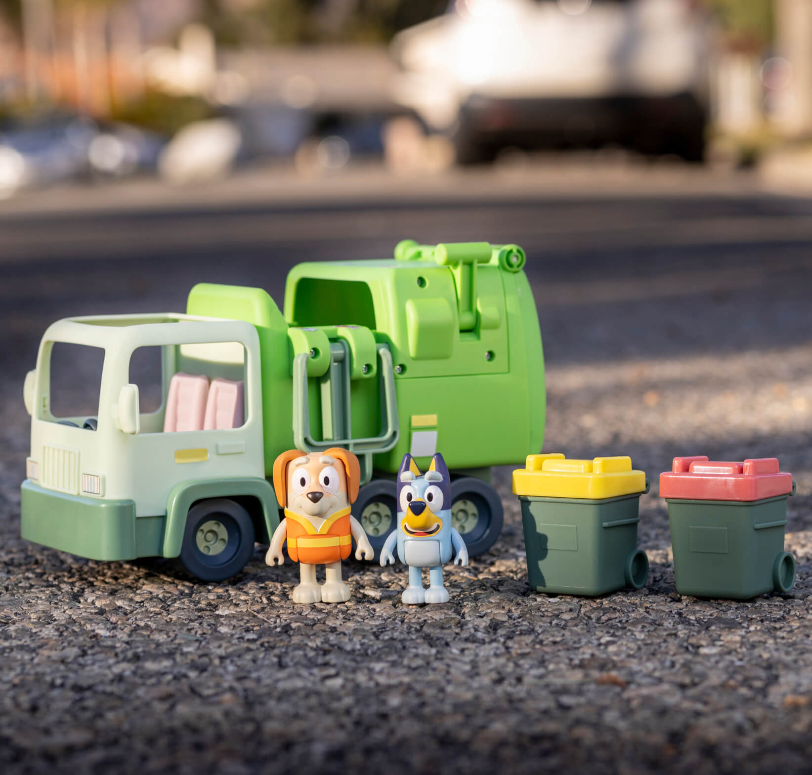 Bluey Śmieciarka z figurkami Bluey i Kierowcy