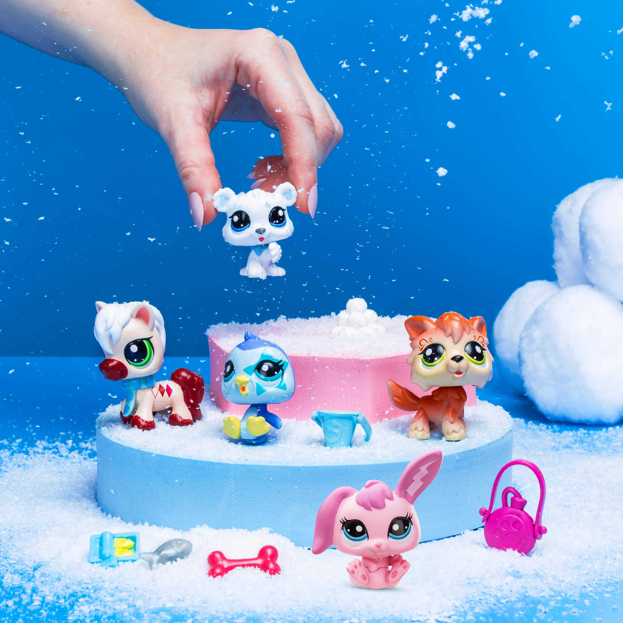 Figurki zimowe Littlest Pet Shop