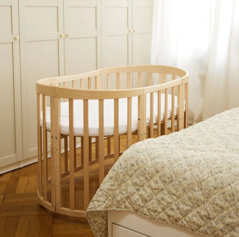 owalne lozeczko 7w1 idealnie pasuje w sypialni owalne lozeczko 7w1 idealnie pasuje w sypialni