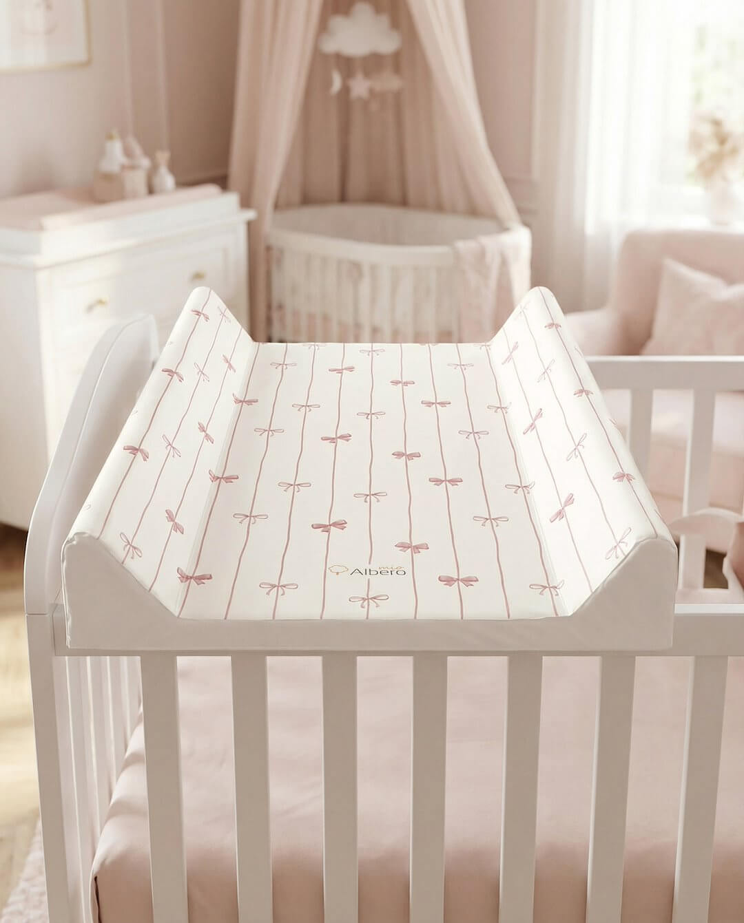 przewijak na łóżeczko 120x60 pudrowe kokardki