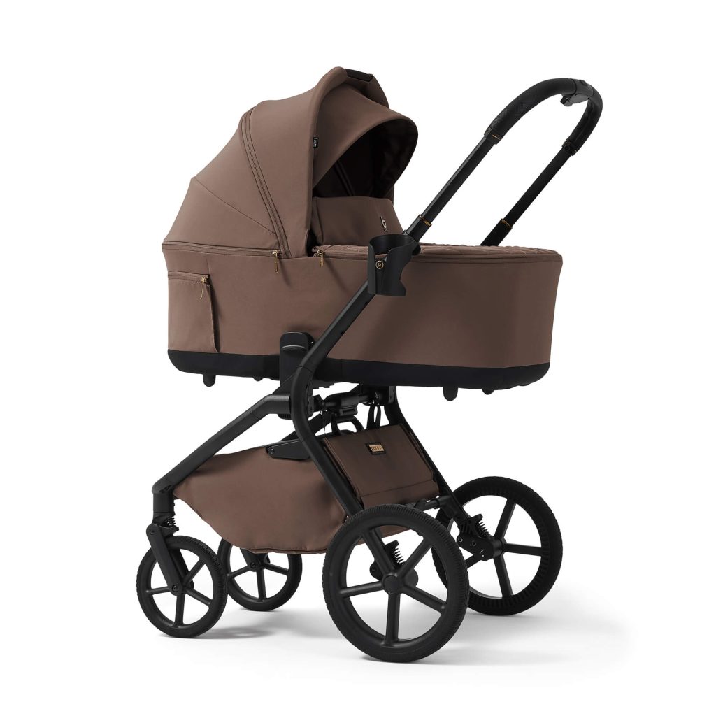 Future Design Inspiro 2w1 wózek dziecięcy gondola i spacerówka widok z boku