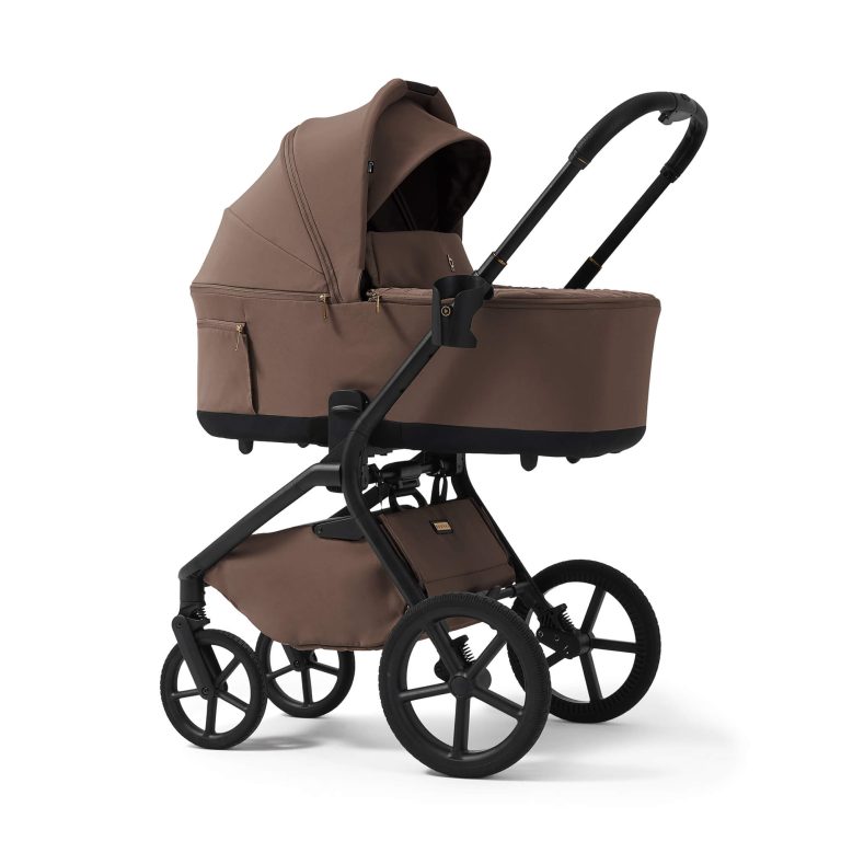 Future Design Inspiro 2w1 wózek dziecięcy gondola i spacerówka widok z boku